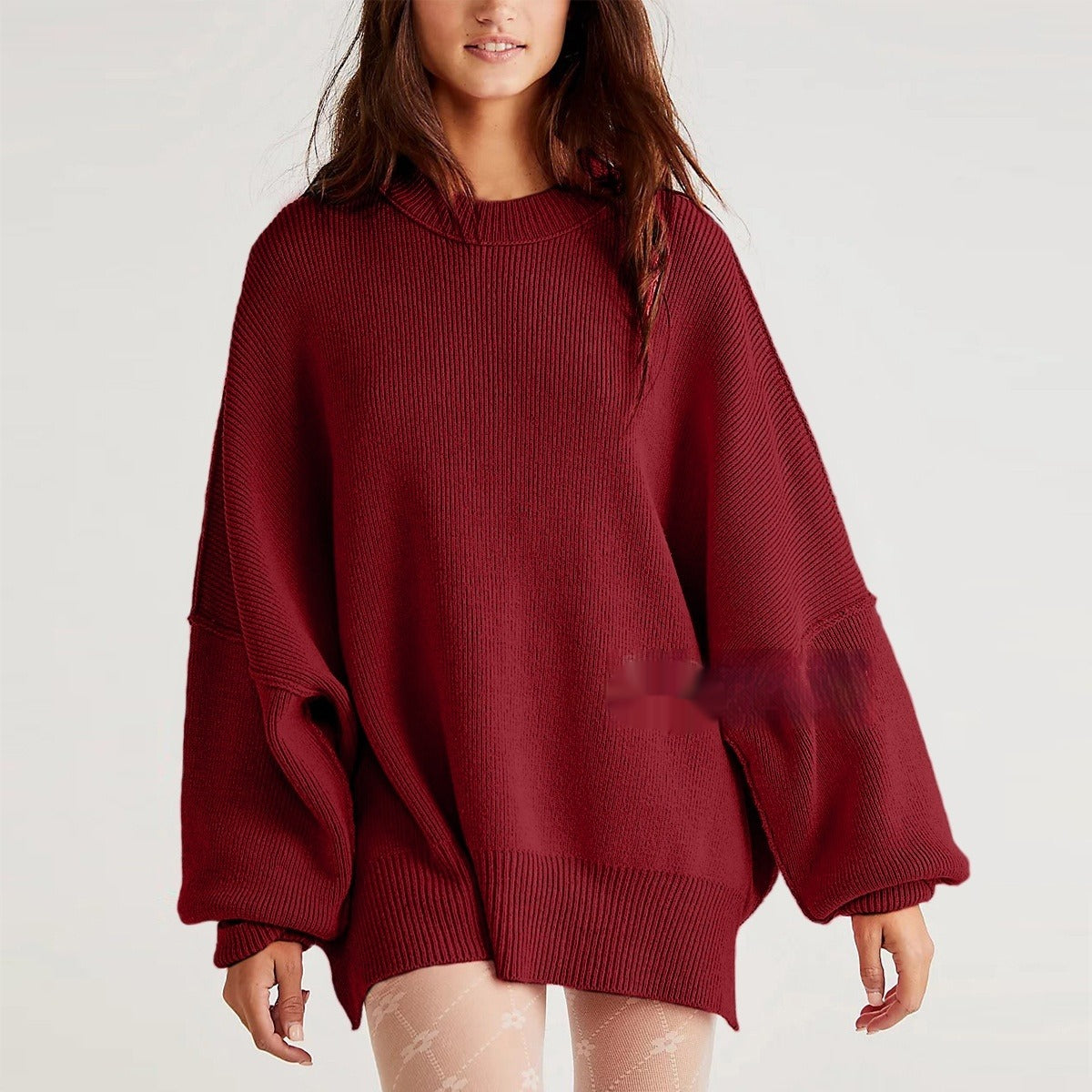 Women - Oversized Sweatshirt - Soft Fabric with Stylish Slit - Cozy Casual Wear for Everyday Comfort