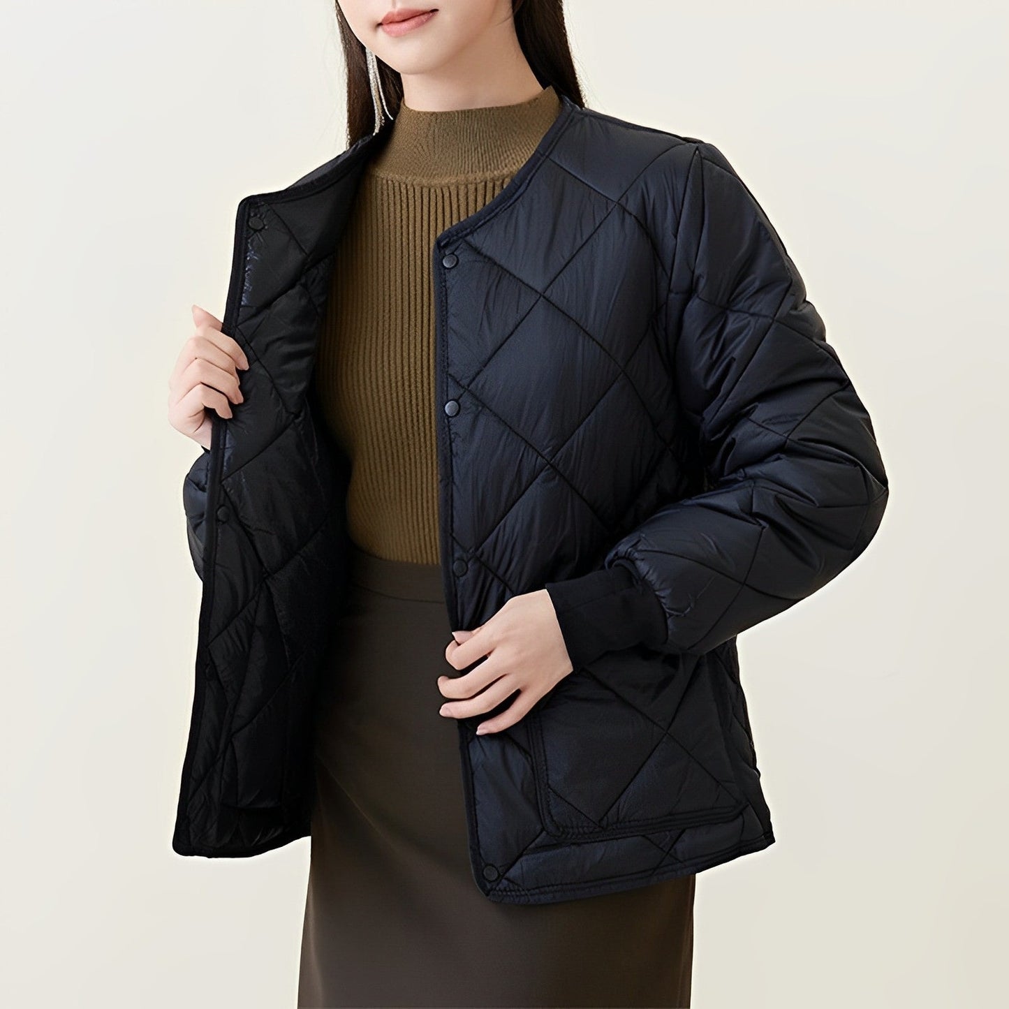 Women - Jacket - Light and Warm Diamond Pattern - Stylish Winter Outerwear for Cozy Comfort