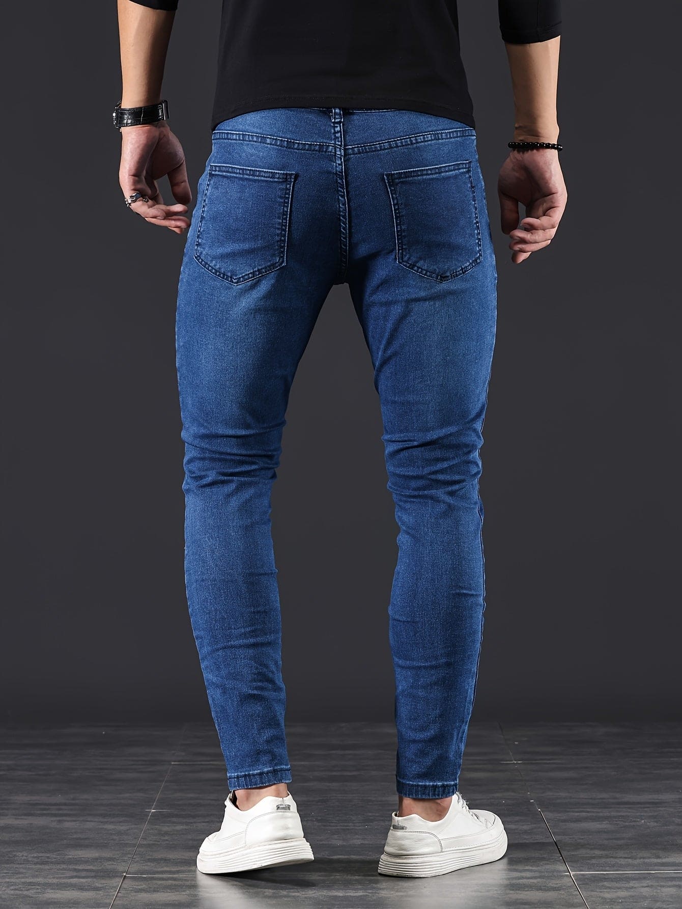 Men's denim jeans