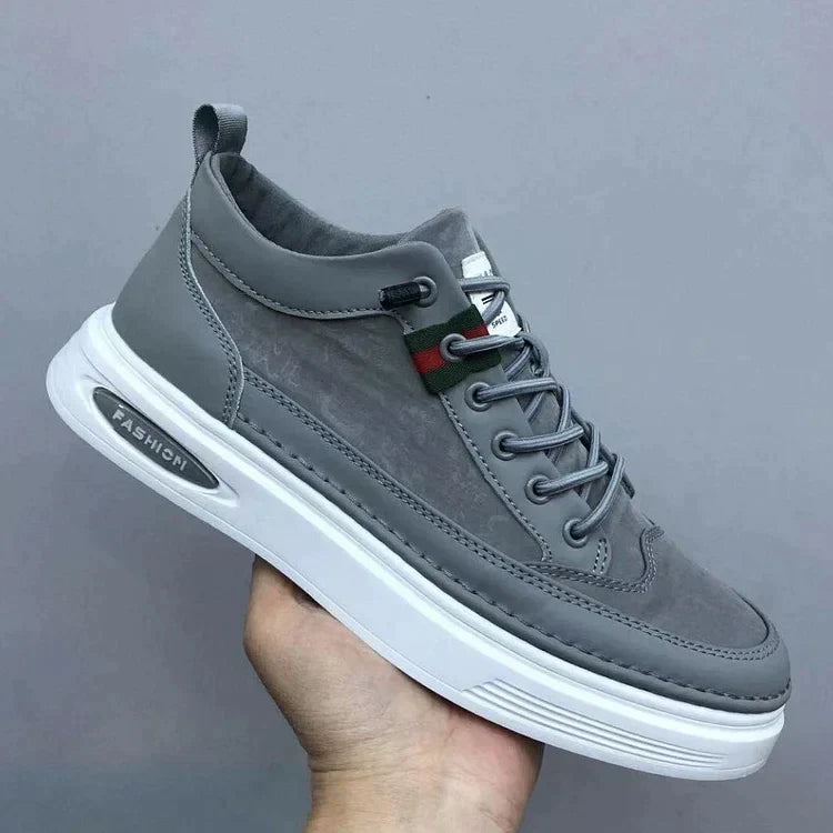 Trendy lace-up canvas skate shoes