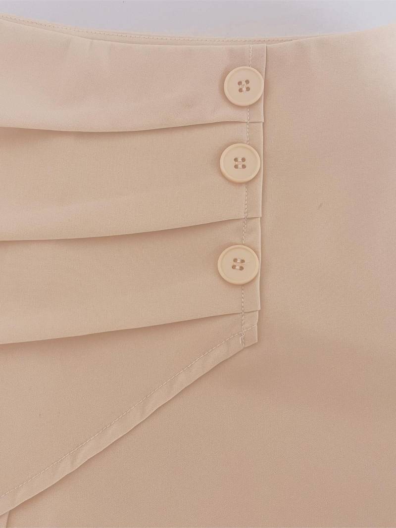 Beige Shorts With Sewn Buttons For Sunny Days