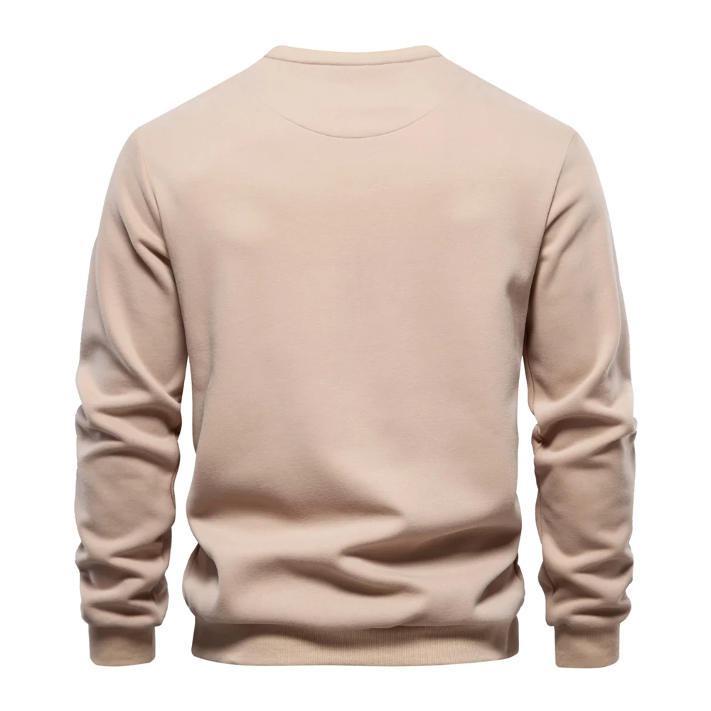 Round neck casual jumper with zip pocket