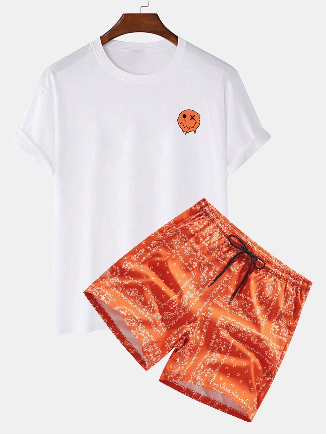 Dissolve Smiley Print T-Shirt & Paisley Print Shorts