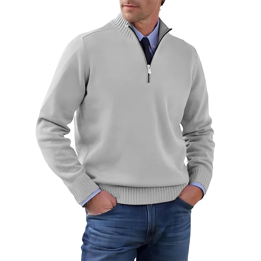 Elegant knitted pullover with zip and stand-up collar