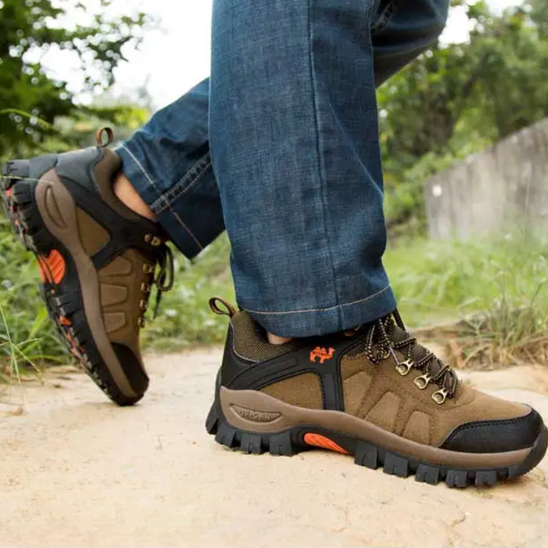 Hiking Shoes Men Waterproof Outdoor Shoes