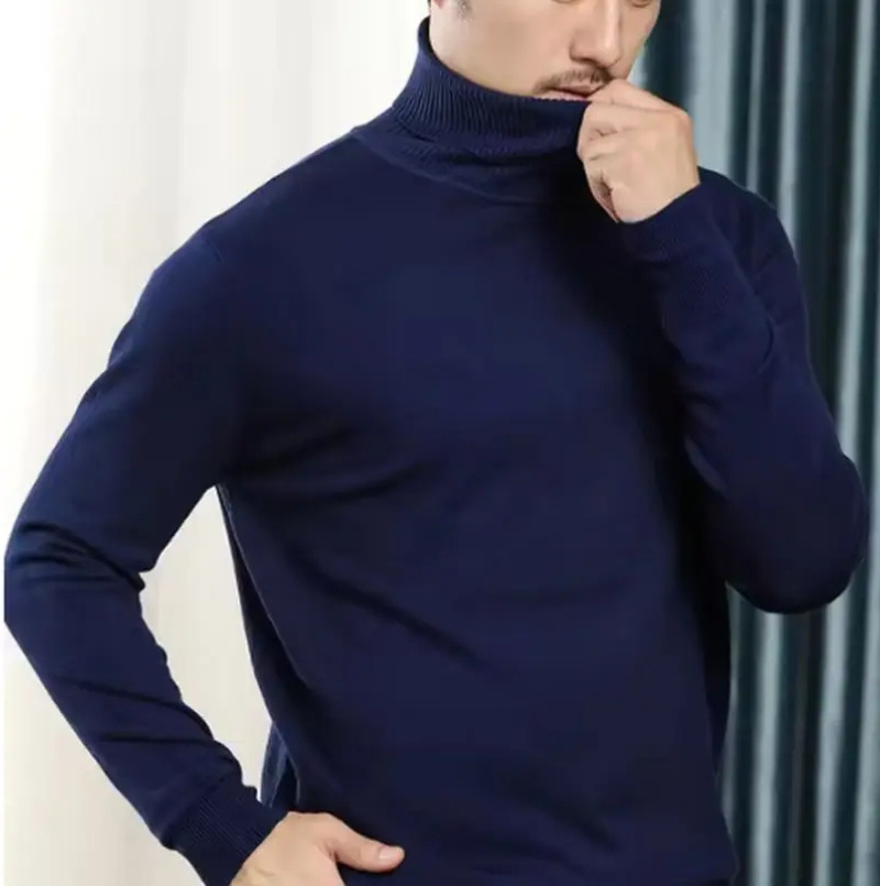 Cosy turtleneck jumper in fine knit