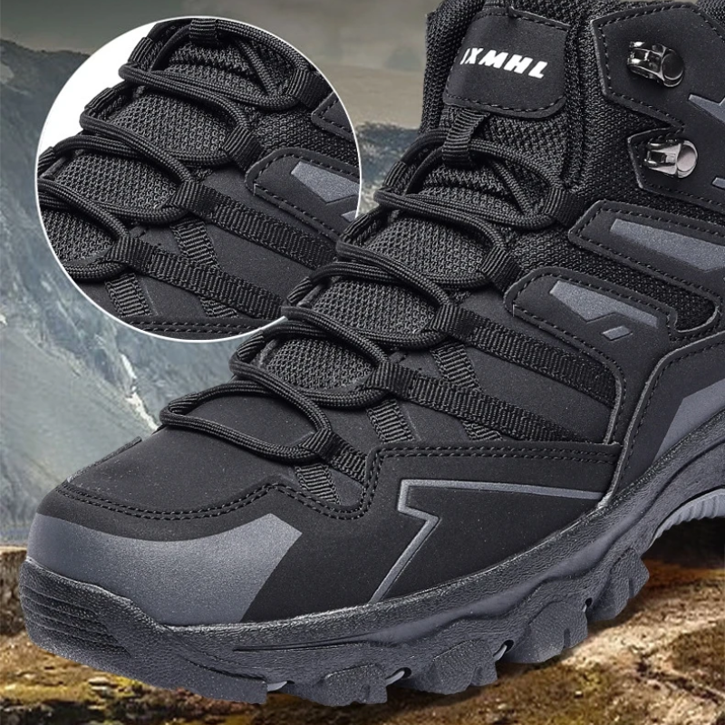 Men's Hiking Shoes Breathable and Waterproof