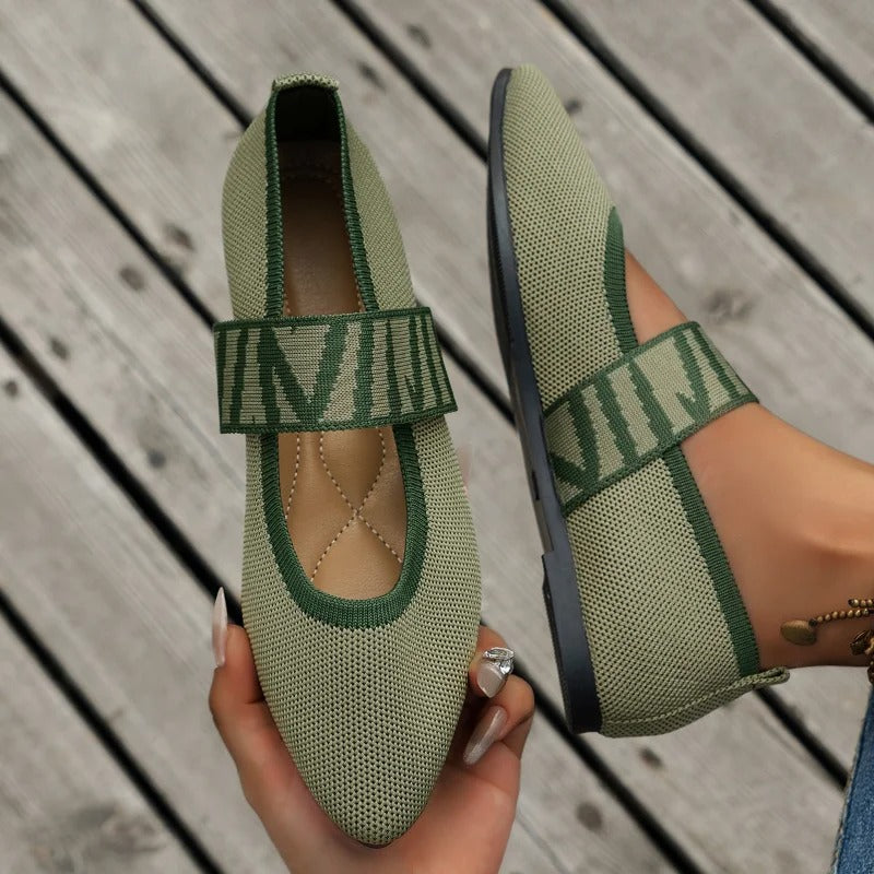 Chic & comfortable pointed flat shoes