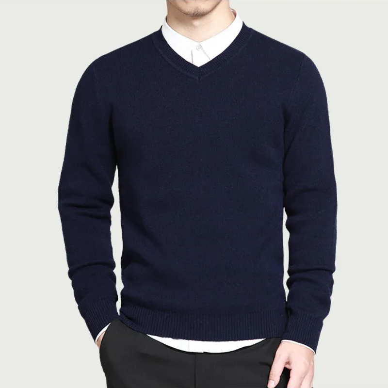 Elegant men's jumper with V-neck for style-conscious men