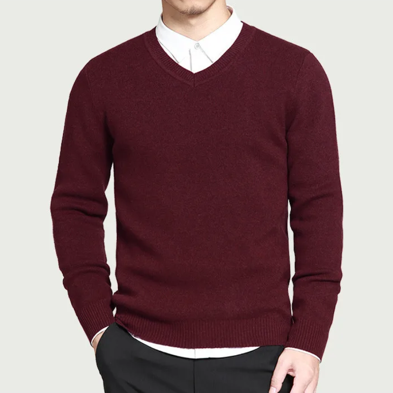 Elegant men's jumper with V-neck for style-conscious men