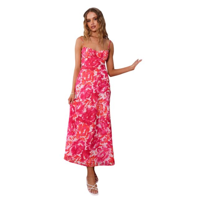 Flowing maxi dress with floral pattern