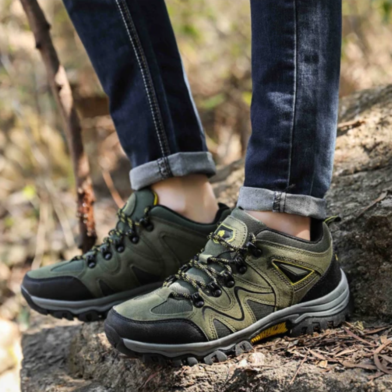 Hiking Shoes Men Breathable Non-slip Outdoor Trekking Shoes