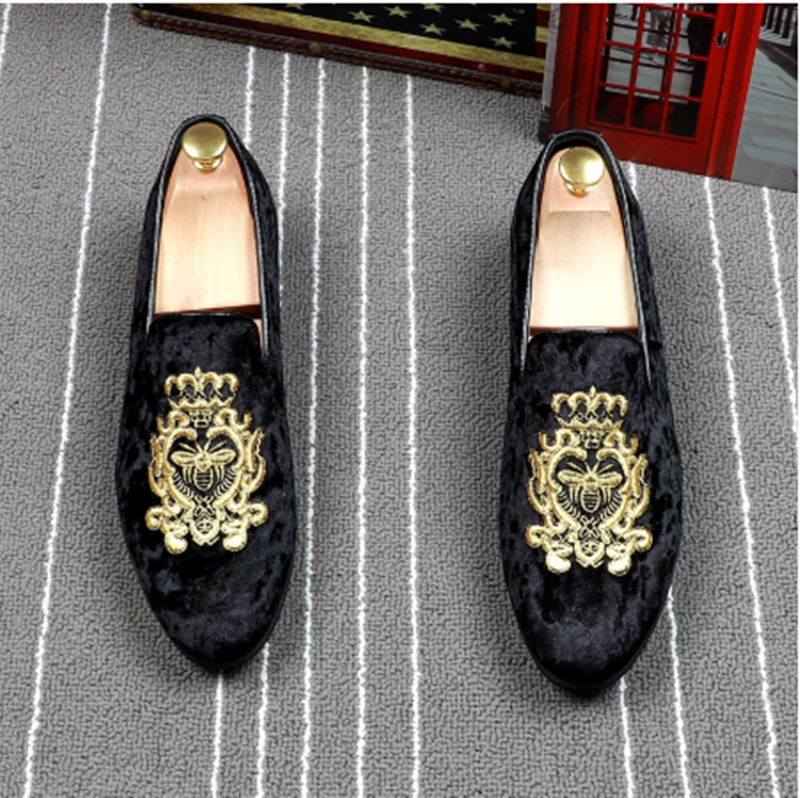 Comfortable Casual Loafers in Korean Style With Embroidery