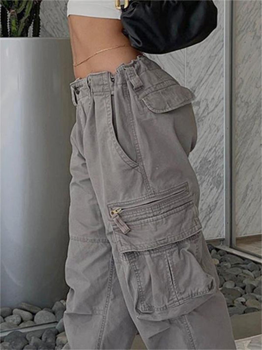 Baggy cargo trousers