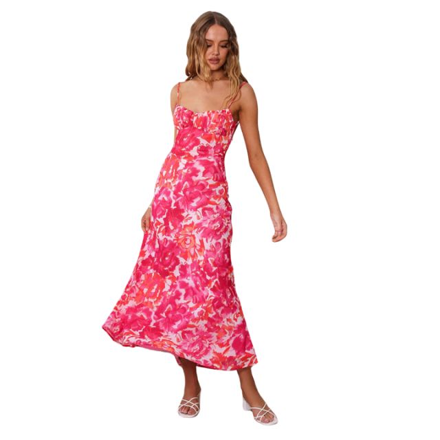 Flowing maxi dress with floral pattern