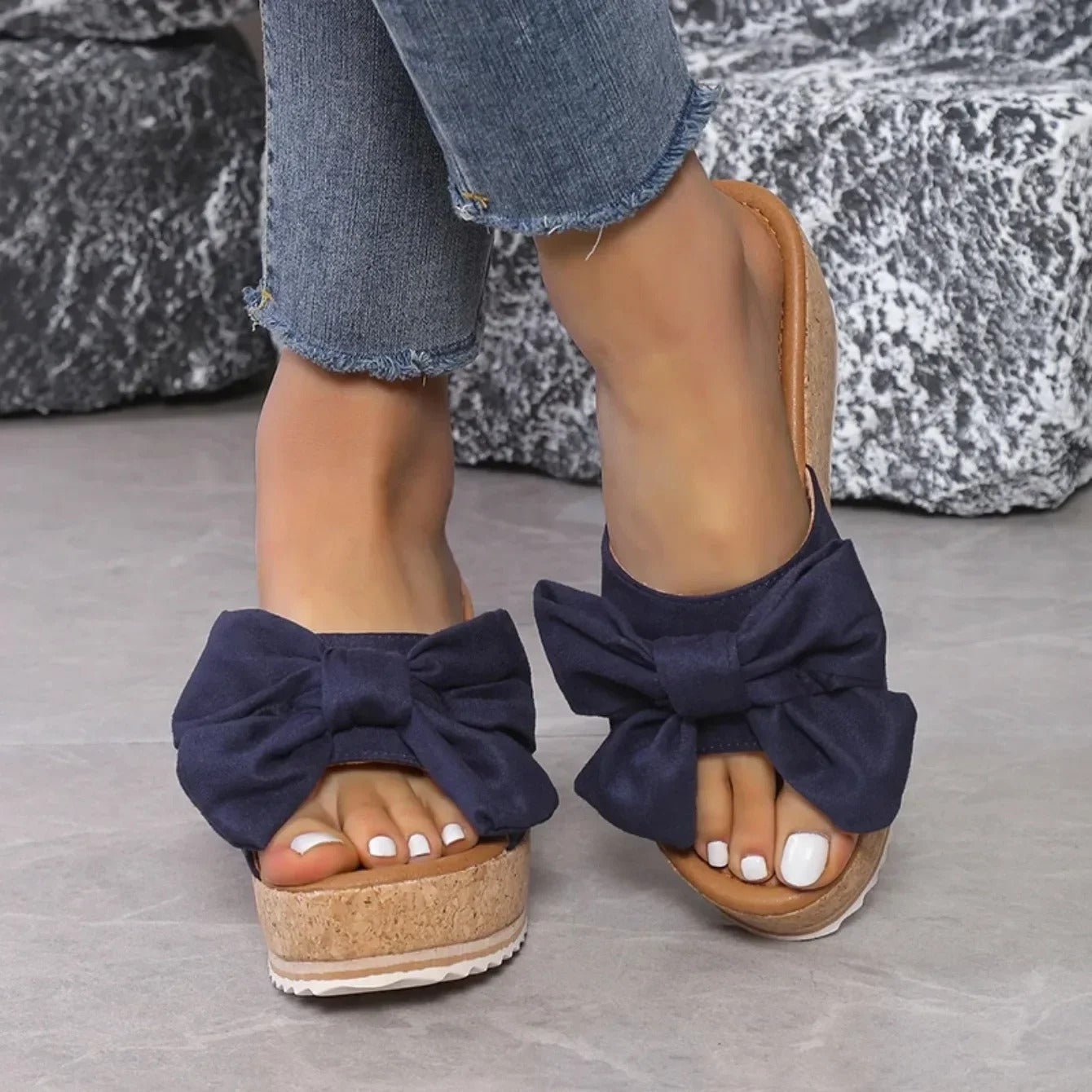 Stylish and versatile wedge sandals