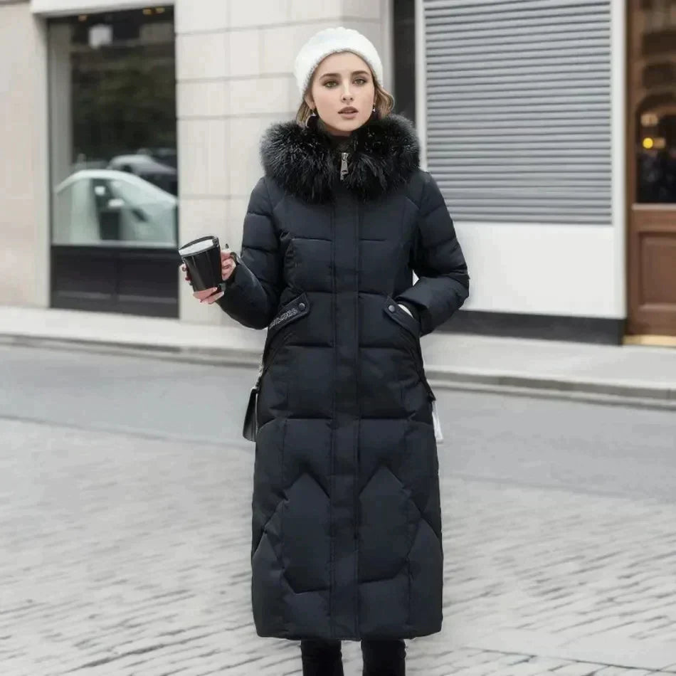 Fashionable women's coat with faux fur trim