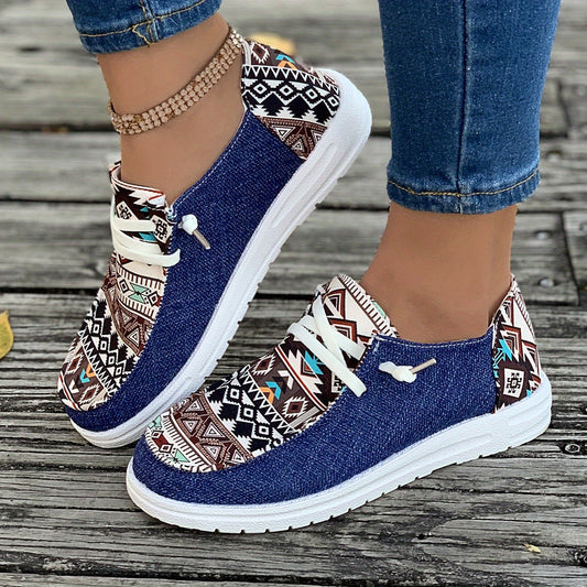 Canvas shoes with print