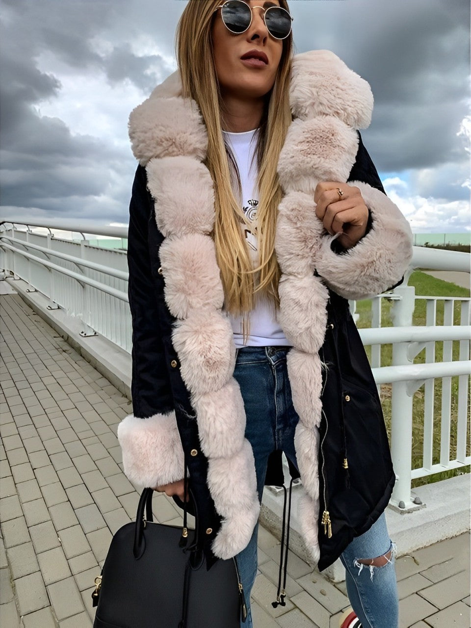 Women's Fur Coat - Warm Hooded Jacket - Cozy Faux Fur - Stylish Outerwear for Winter