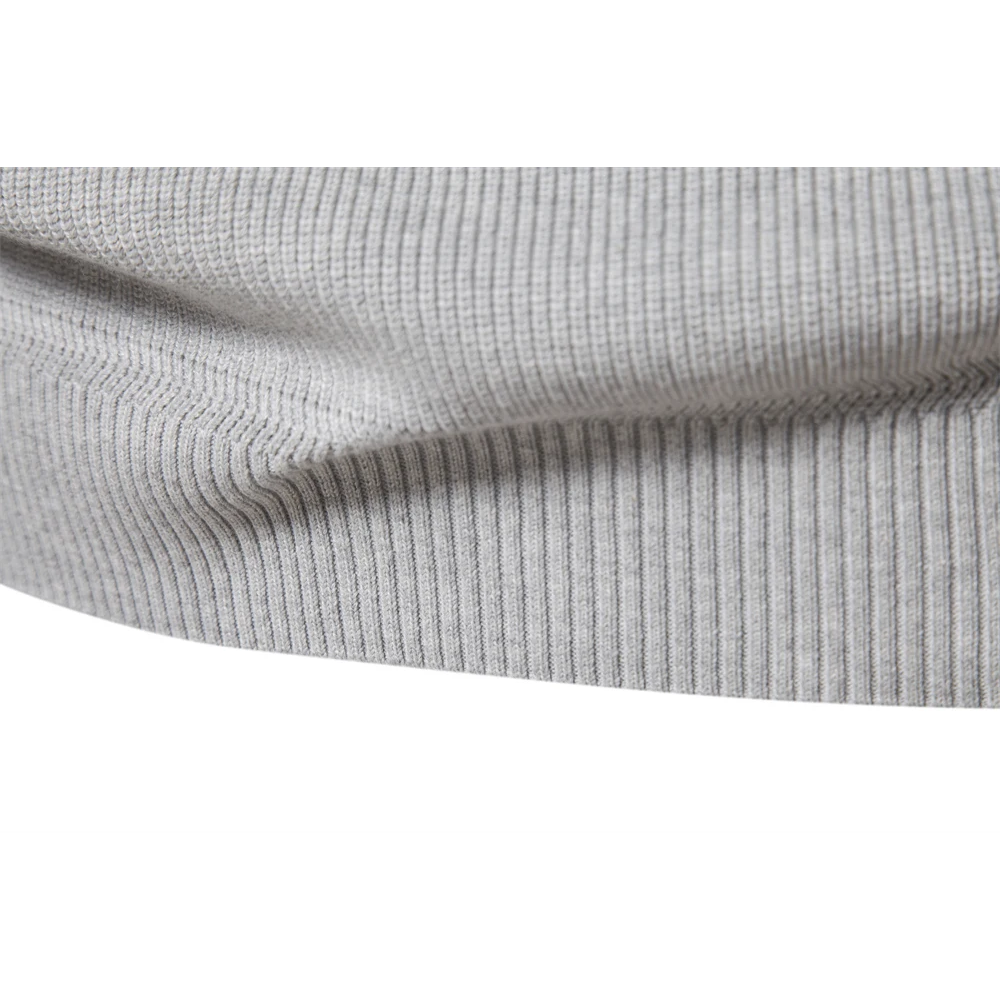 Half zip men's jumper for a casual and stylish look