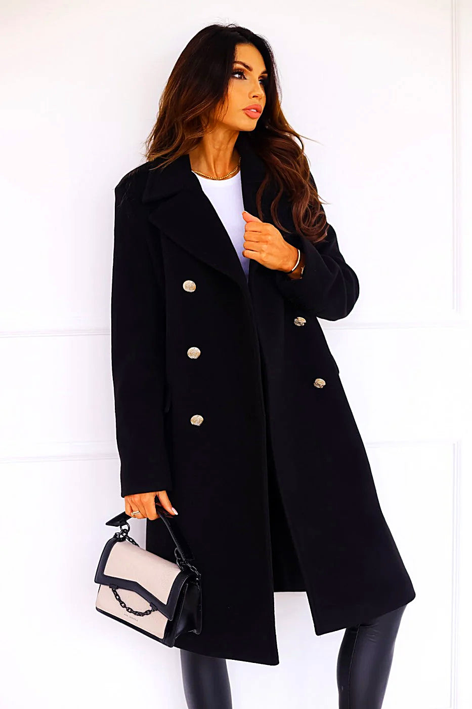 Women - Coat - Double-breasted Classic Style - Elegant Outerwear for Every Occasion