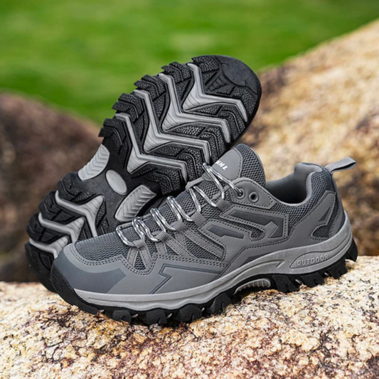 Men - Hiking Boots - Waterproof - Durable Outdoor Footwear for Adventurous Trails