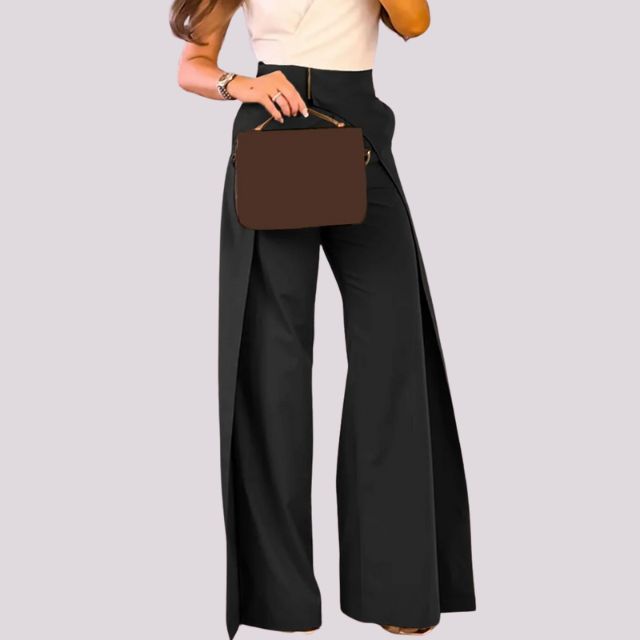 High waisted trousers with wide leg