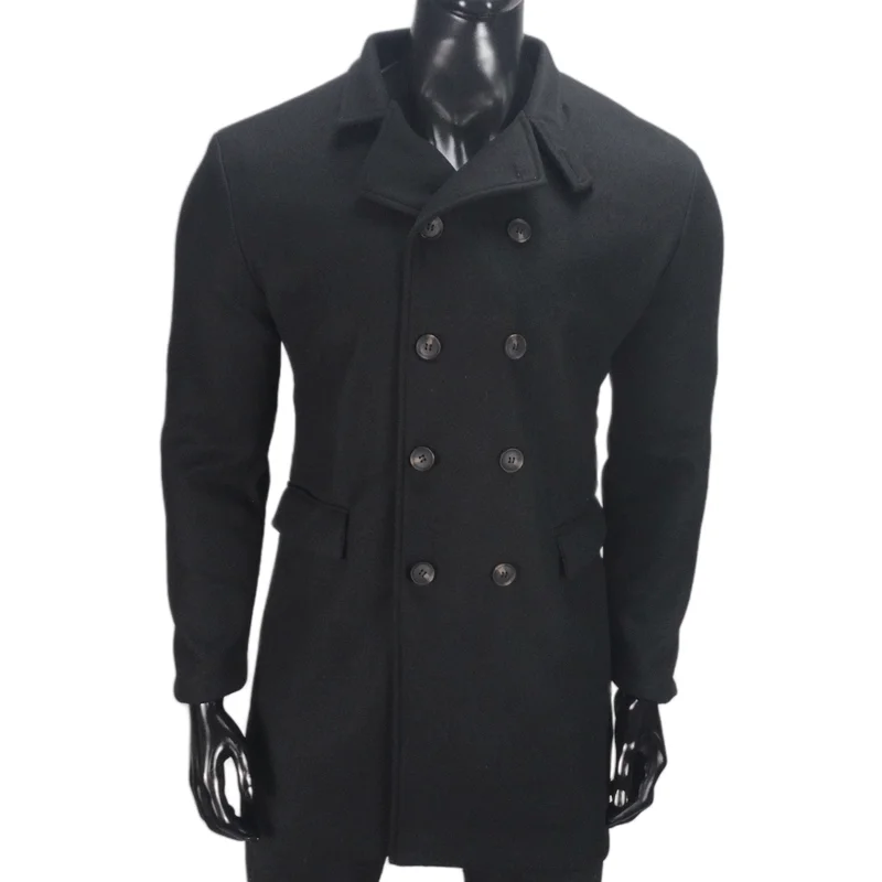 Timeless wool coat with lapel collar