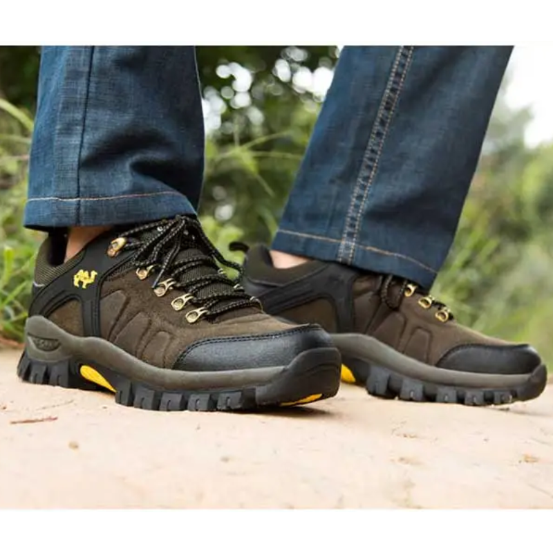 Hiking Shoes Men Waterproof Breathable Outdoor Shoes