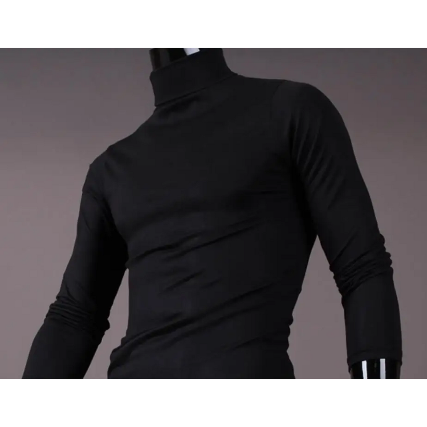 Lightweight turtleneck jumper for sport and leisure