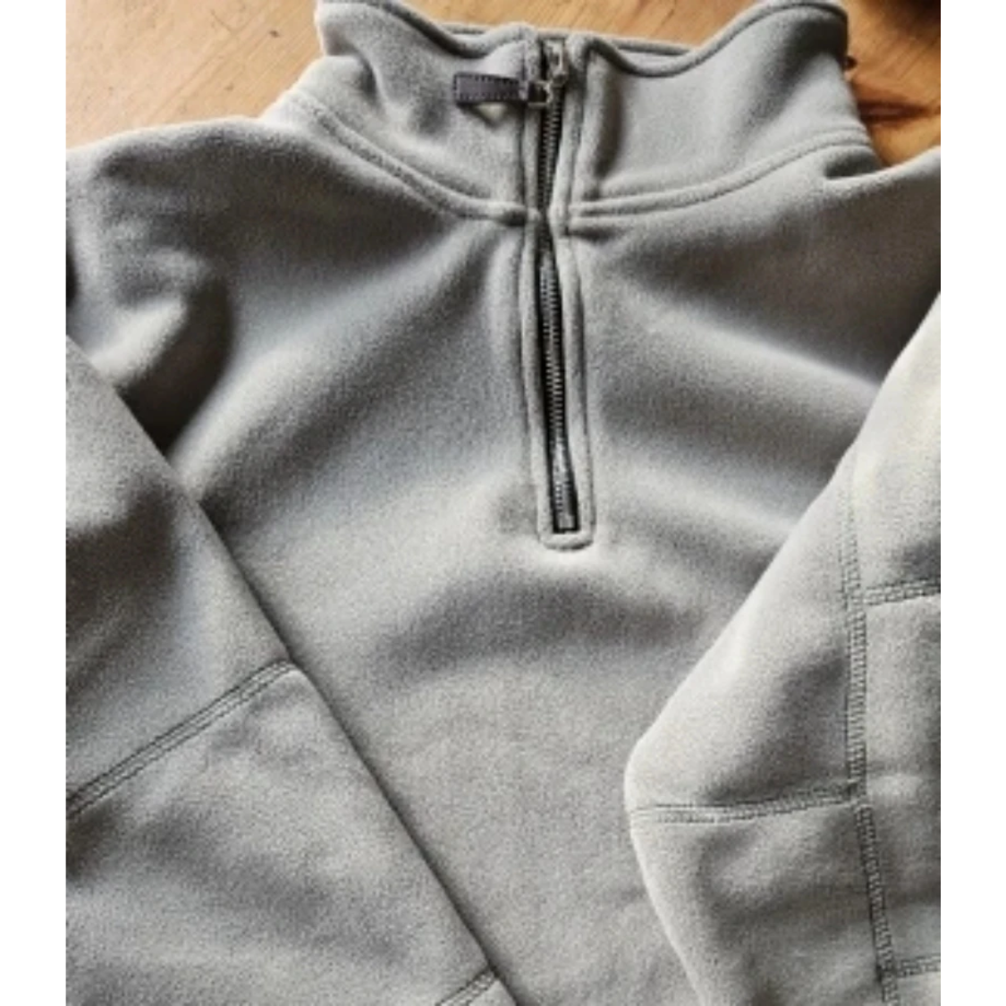 Soft fleece pullover with zip and stand-up collar