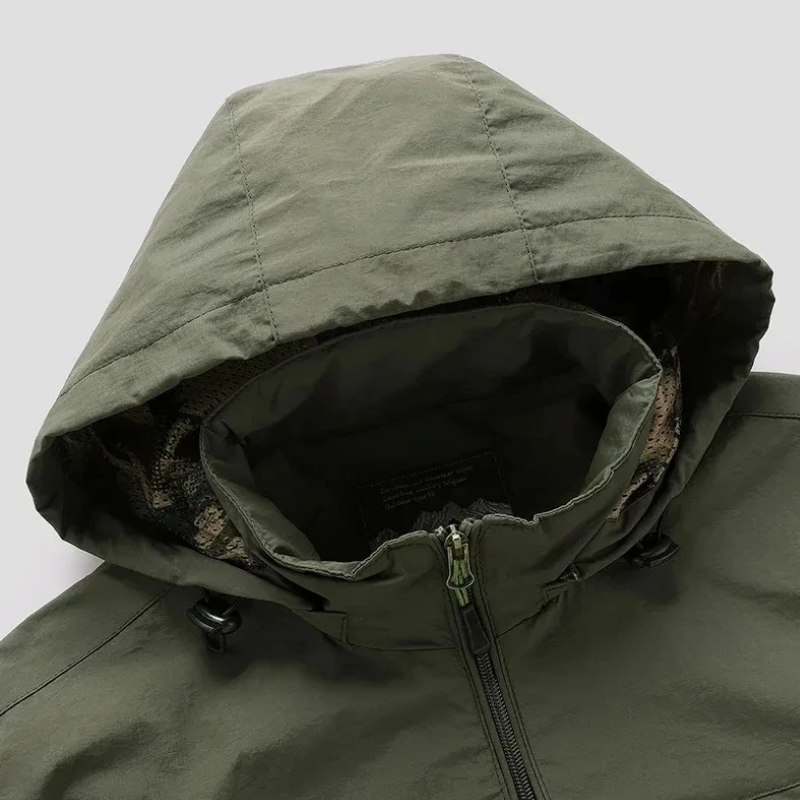 Men's lightweight parka jacket with waterproof zip