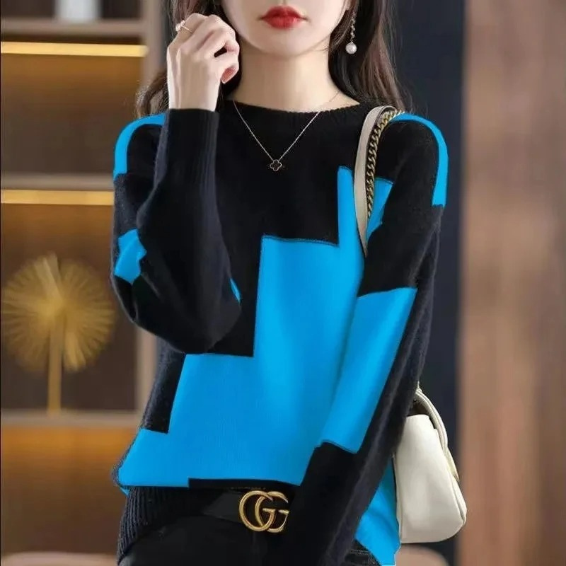 Trendy Women's Sweater