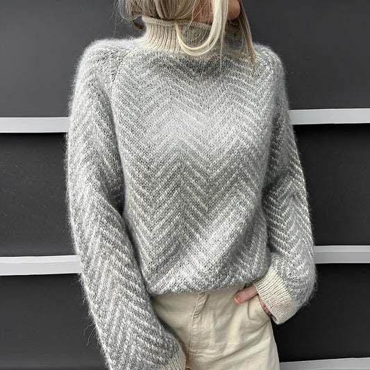 Women - Turtleneck Jumper - Cozy Knit Style - Perfect for Layering and Winter Wear