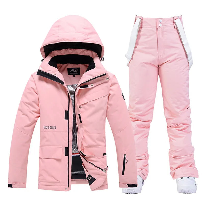 Women's - Ski Suit - Stylish & Functional - Waterproof Fabric for Comfort on the Piste