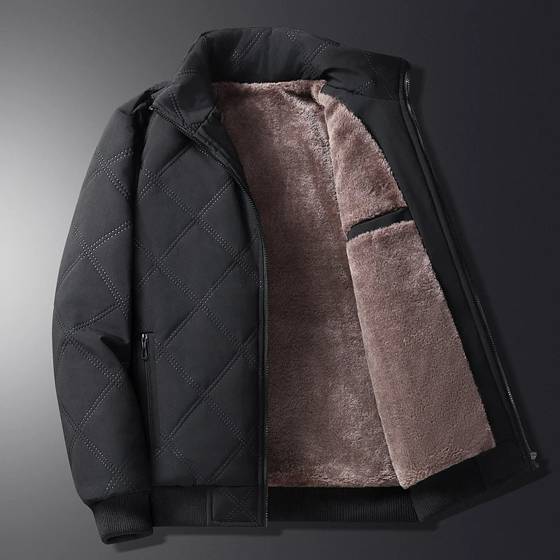 Men's puffer jacket with quilted pattern and fleece lining