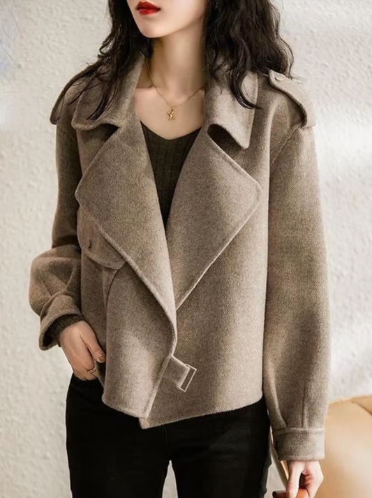 Elegant wool coat