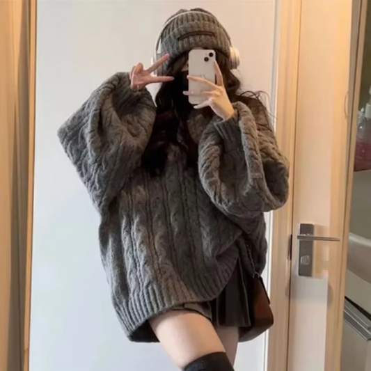 Oversized knitted jumper