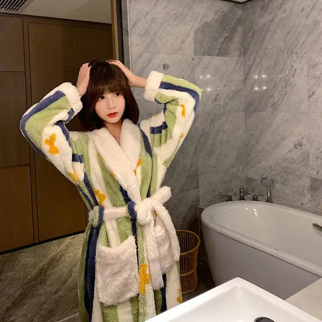 Women's Bathrobe - Fluffy Soft Warm Fabric - Cozy Loungewear for Ultimate Comfort