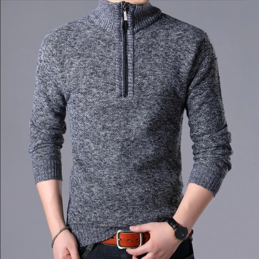 Stylish knitted pullover with zip and stand-up collar