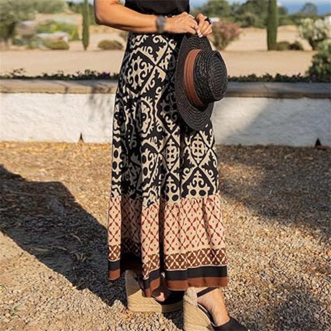 Maxi skirt with ethnic pattern and ruffled hem