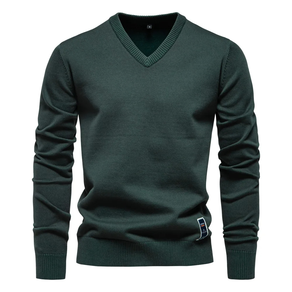 Classic V-neck men's jumper with subtle label detail