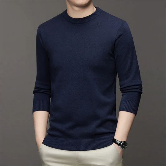 Simple Round Neck Men's Sweater with Elegant Fit