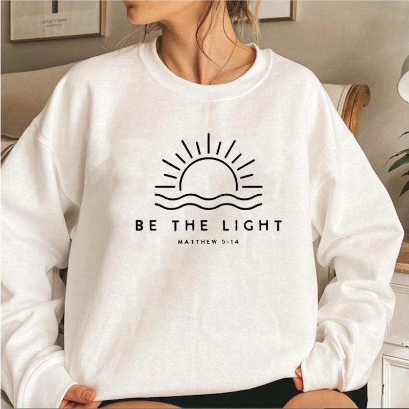 Fashionable oversized jumper ‘Be The Light’