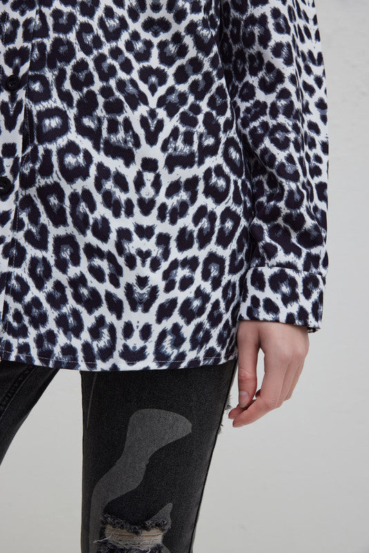 Women - Office Cardigan - Stylish Leopard Print - Lightweight & Trendy