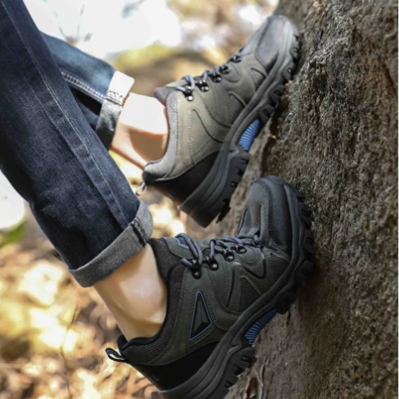 Hiking Shoes Men Breathable Non-slip Outdoor Trekking Shoes