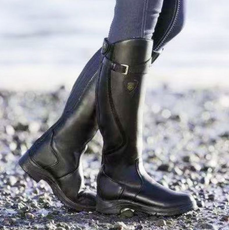 Women's water-repellent boots