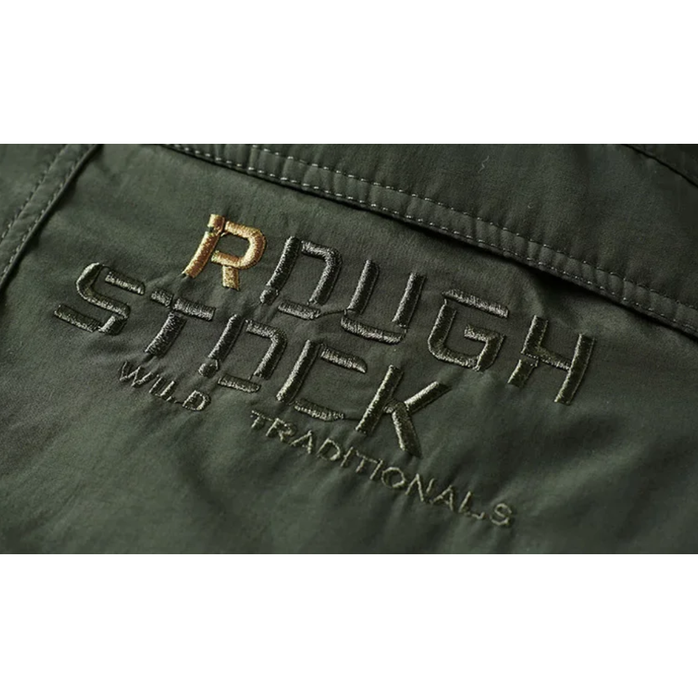 Robust parka jacket for men with detachable hood and pockets