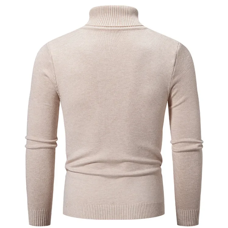 Elegant turtleneck jumper in fine knit