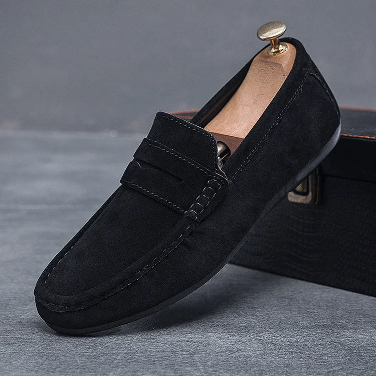 Men's casual shoes in suede